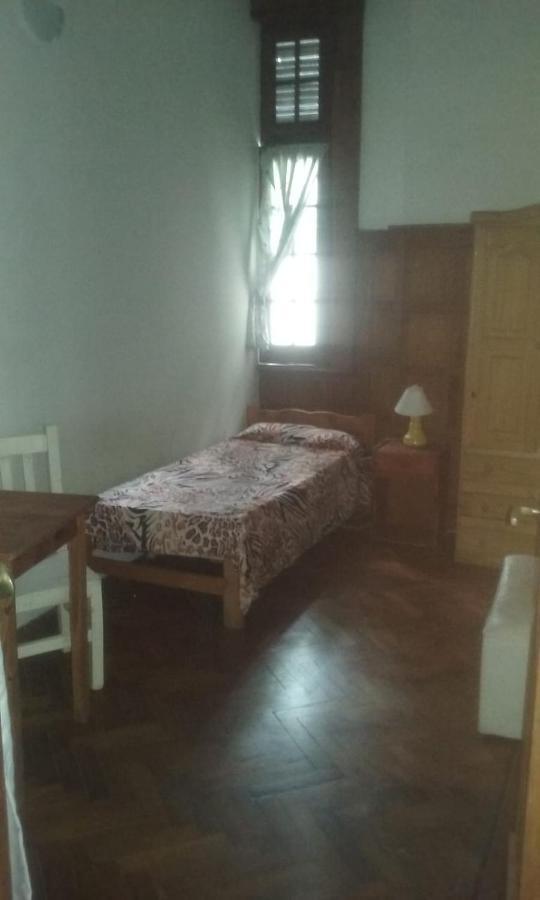 Habitac Indiv Casa De Familia, Flores Buenos Aires Esterno foto