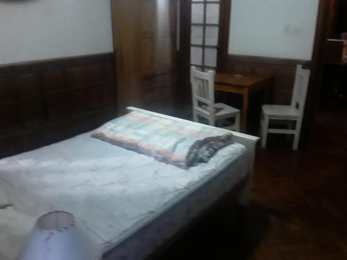 Habitac Indiv Casa De Familia, Flores Buenos Aires Esterno foto
