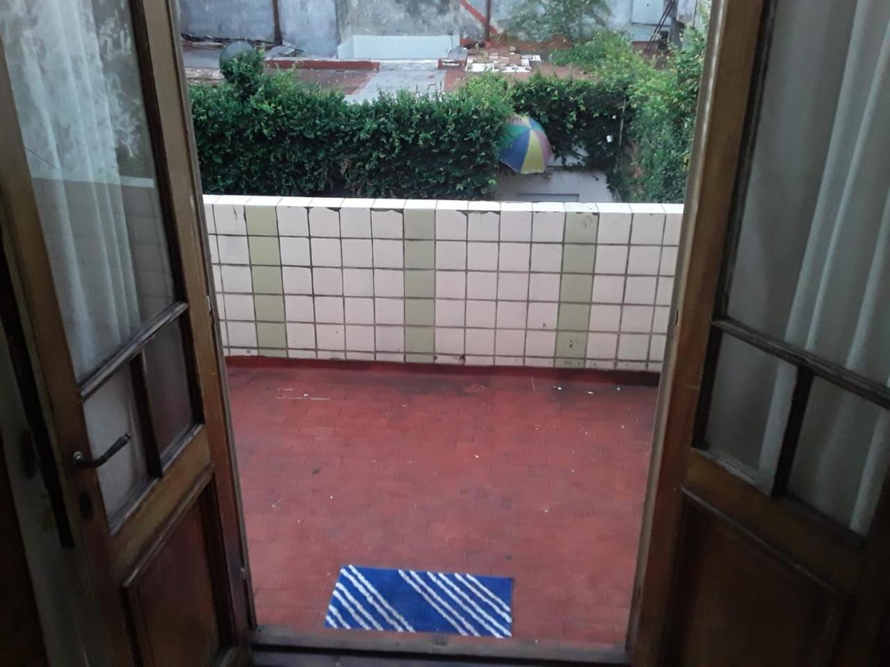Habitac Indiv Casa De Familia, Flores Buenos Aires Esterno foto