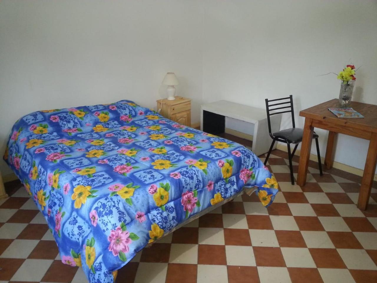 Habitac Indiv Casa De Familia, Flores Buenos Aires Esterno foto