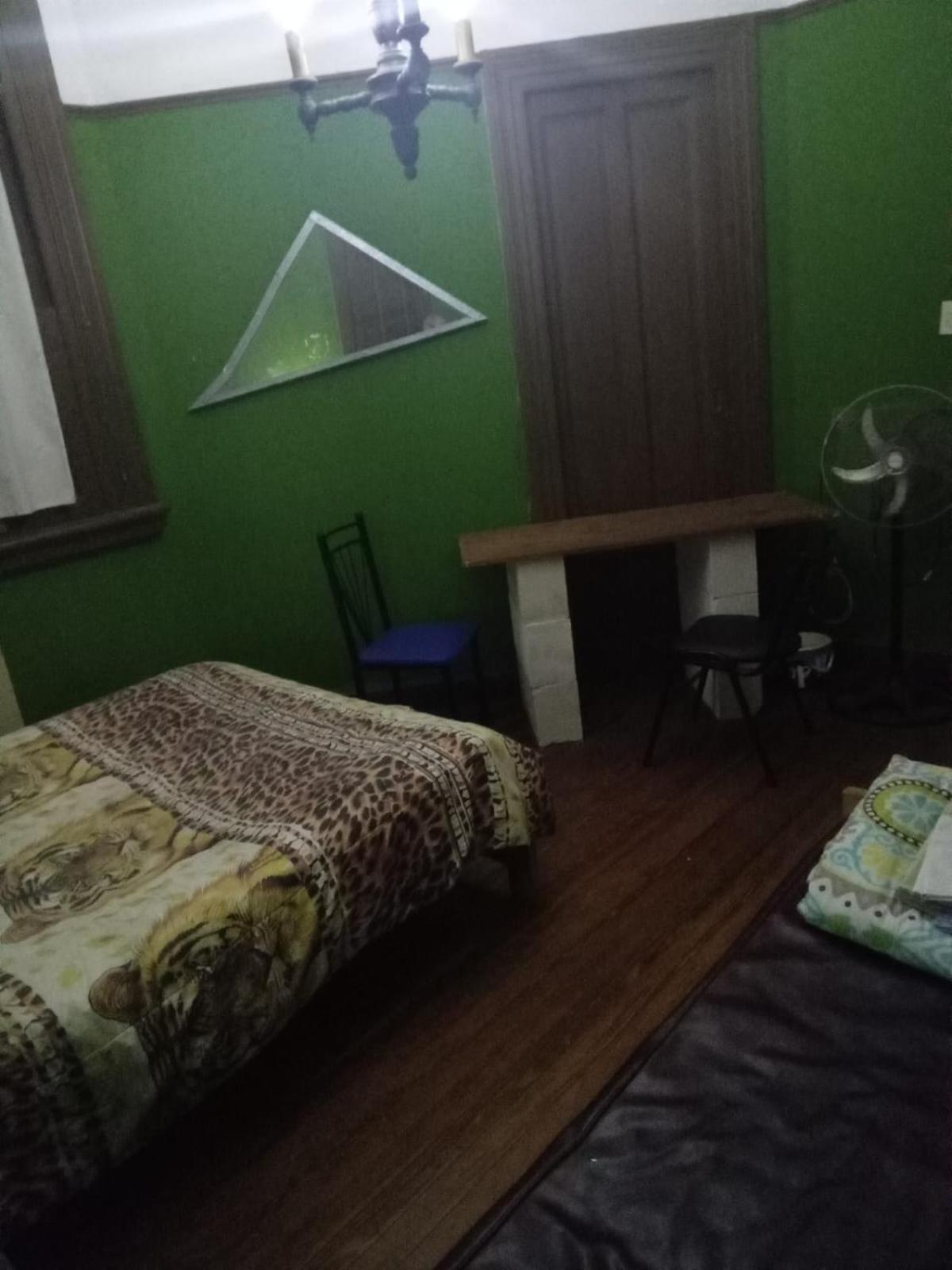 Habitac Indiv Casa De Familia, Flores Buenos Aires Esterno foto