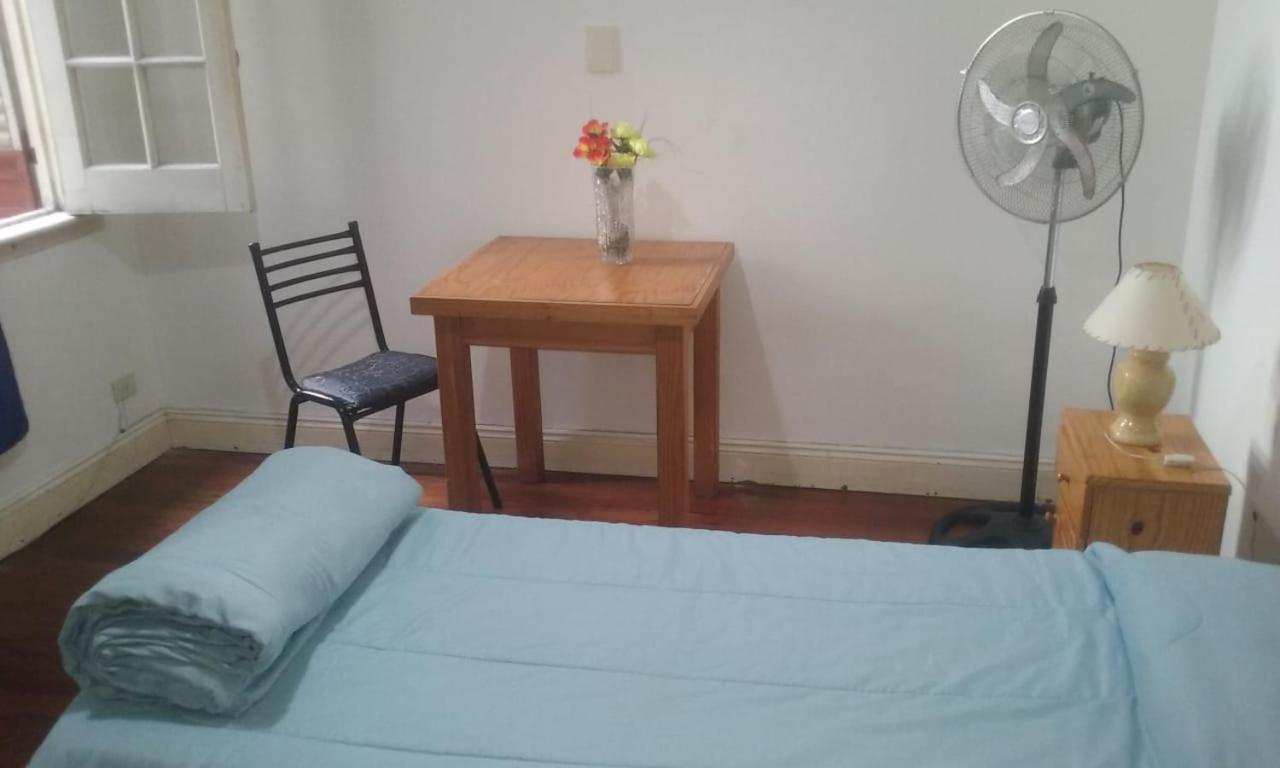 Habitac Indiv Casa De Familia, Flores Buenos Aires Esterno foto